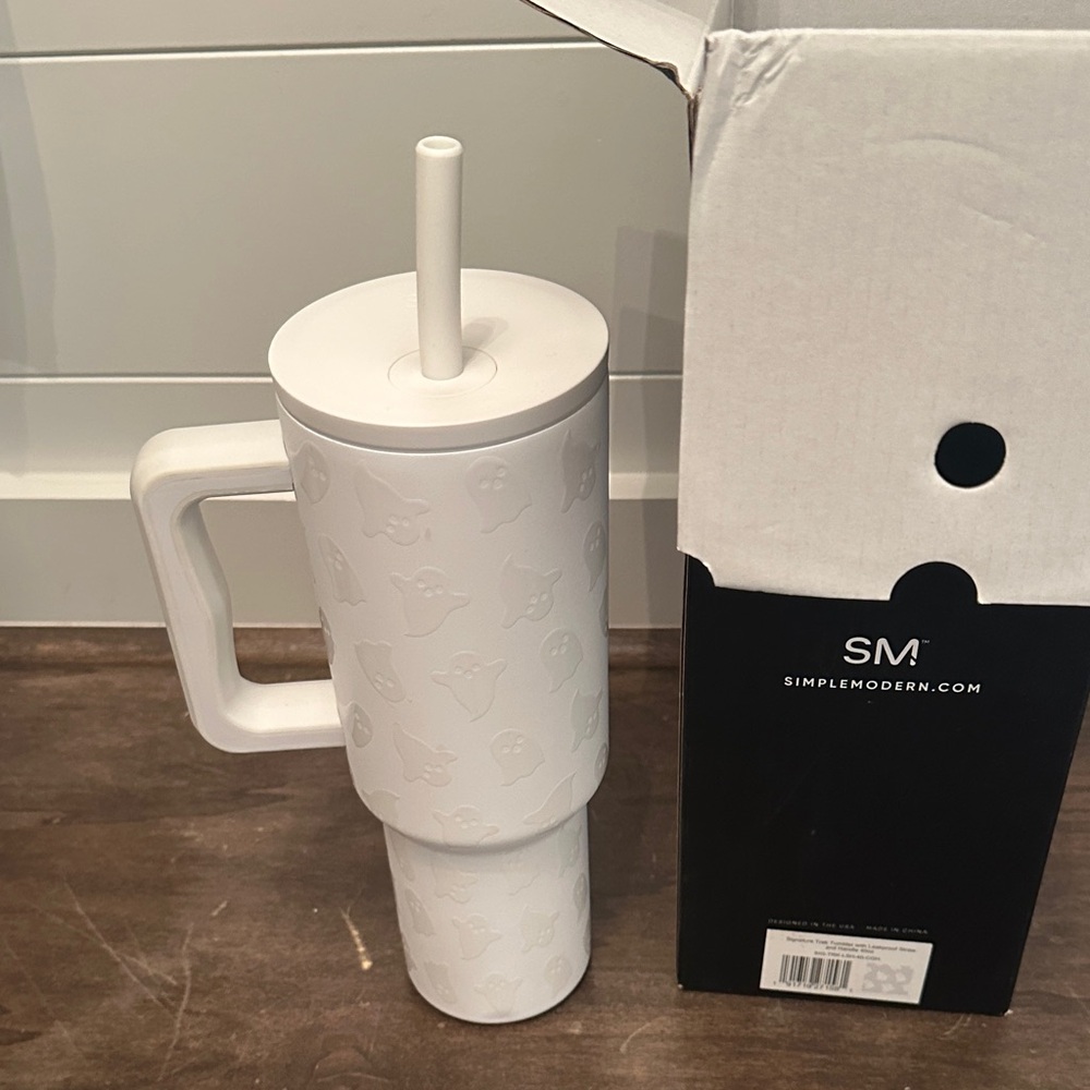 Simple Modern ghosts White Tumbler with Straw harvest collection